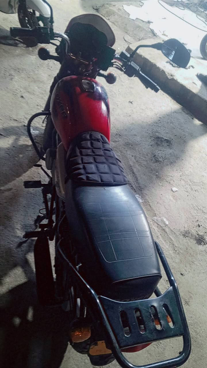 بوكسر موديل 2023 مرقم دراجه حلوه مابيهه نقص كلهه شغال مجفته شركه مكاني بلديات سعر مليونين وبيهه مجال
رقمي ***********
