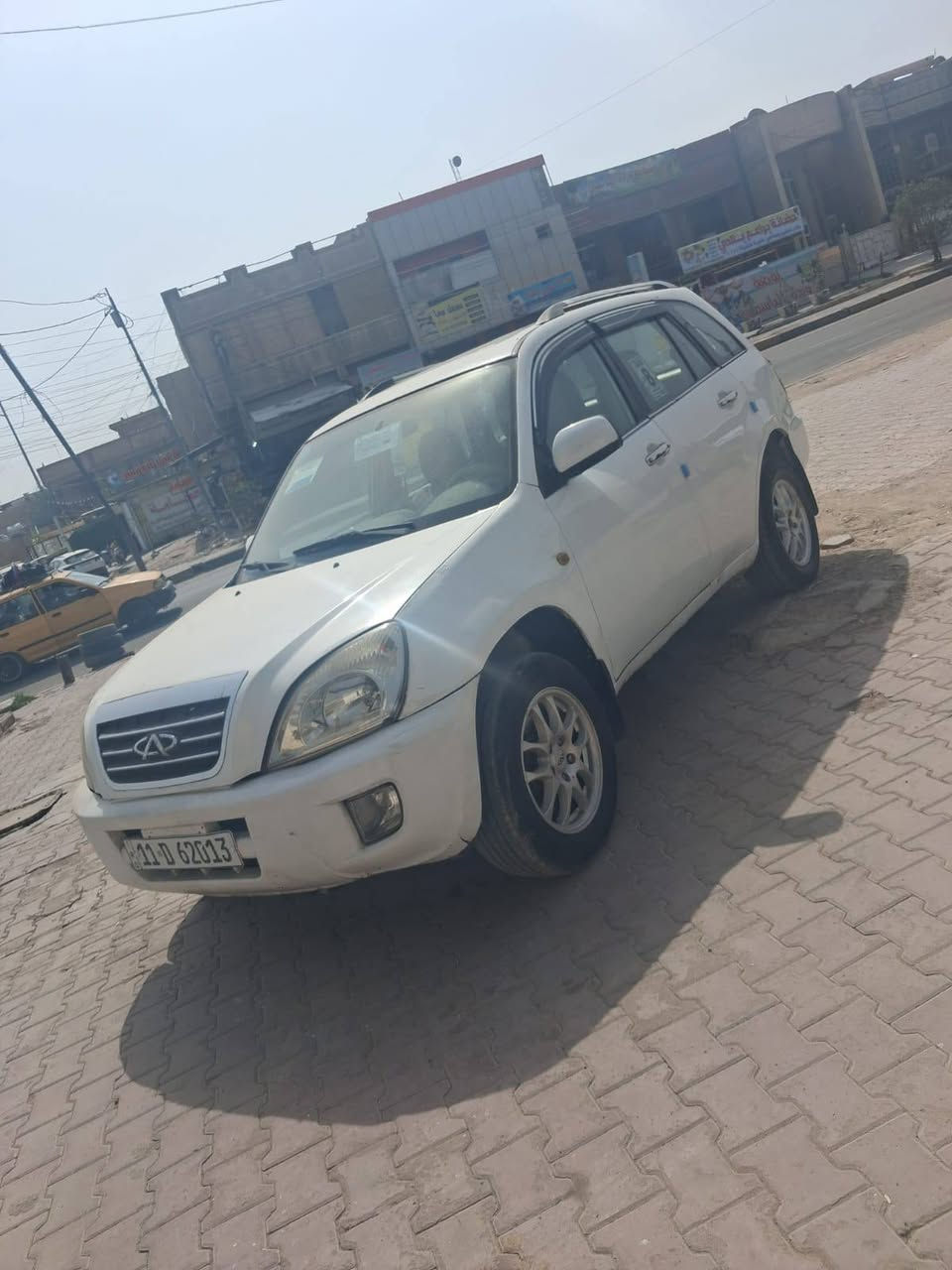 سلام عليكم تيكو.  موديل 2012 سياره. بيه. صبغ.  3 قطع.  بيبان. اثر. طخات بصيطه سياره كير مكينه تبريد. مكفولات كير.  ميكانيك. المرغوب. بسمي تحويل. ثاني يوم رقم نكليزي. مصفره من الغرامات هزه جديده رقم بغداد.  السعر.     47 وبيه مجال حك الجيه فقط سياره مناسبه. مكاني. بغداد.  ***********
