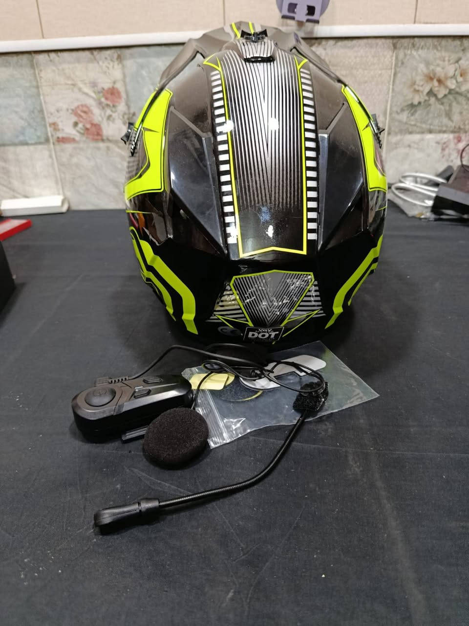 السلام عليكم خوذة قياس m مع سماعات خوذة السعر ٣٥ يتوفر توصيل ٥


**إذا كنت صاحب هذا الإعلان وتريد حذفه لأي سبب، رجاءا أرسل رسالة إلى الدعم الفني**