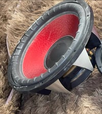 مضخم صوت سيارة • ١٥ انش