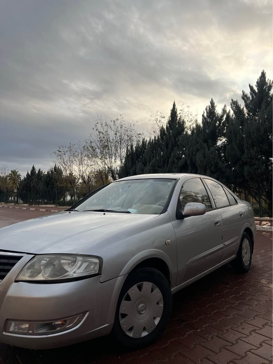 نيسان سني  2011
گير توماتيك 
كير مكينه شه رت
 جملغ سبوخ  دگه ل بولند و دركا 
رقم سنوي جديد 
تحويل وكاله شه رت 
***********
سعر فول مناسب تلفون بكه اكر, نينوى
