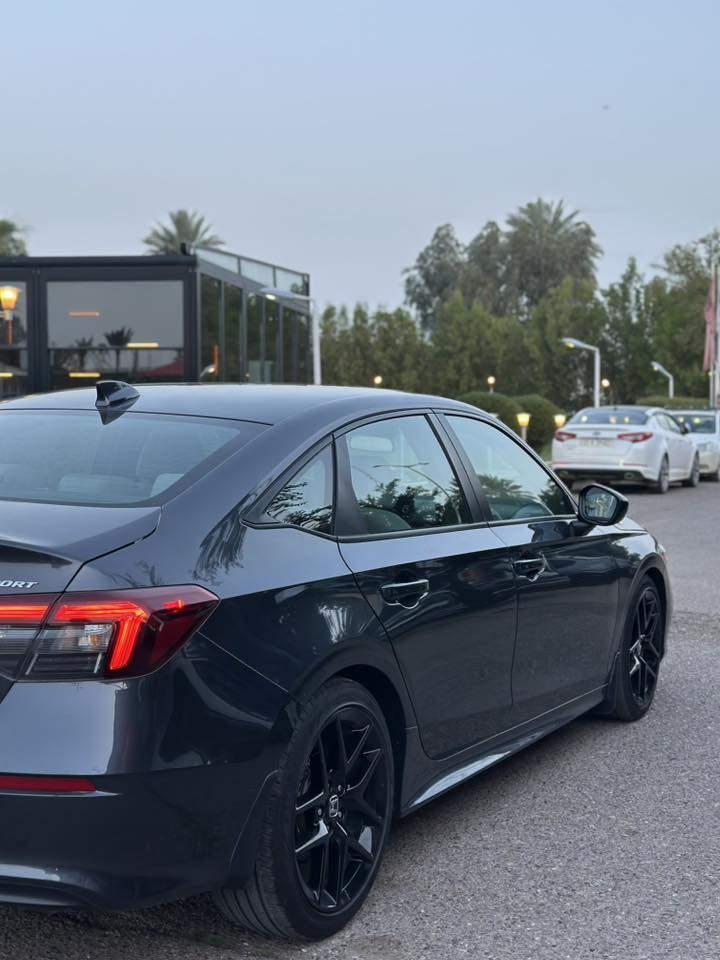 •	هوندا سيفگ 2025 سبورت
رقم بغداد (باسمي)  

      ماشية11 كيلو 

 • حادث جاملغ فقط وشبر من الباب 
  سياره جديده كلش بدون دواخل 

 • مواصفات السبورت معروفة ✔️

 • 3 أنظمة قيادة

 • داخل أبيض جلد + قماش

 • كشنات تدفئة

              

        السعر ..170 

       ***********
