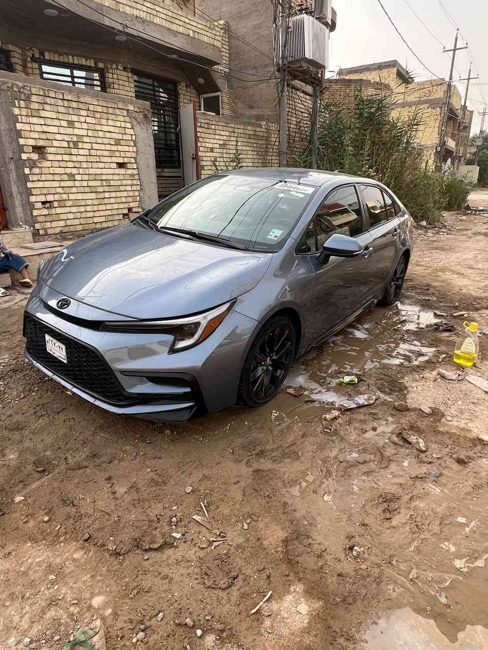 السلام عليكم
للبيع: تويوتا كورولا 2024 وارد أمريكي

69

=11.

عمليات الذكر

المواصفات:

* اللون: رصاصي

* الموديل: 2024

* المسافة المقطوعة: 5000 ميل فقط

* السيارة بحالة "زيرو" (جديدة)

* الكير والمحرك مكفول

* بدون رقم فحص مؤقت

حالة الحادث:

* بسبب حادث بسيط، تم تبديل بابين جهة السائق مع الجماملغ

الخلفي..

السعر سيارة 130    زيرو ماشية 5 الف بس .

للاستفسار :

* الاتصال على الرقم: أو واتساب ***********
