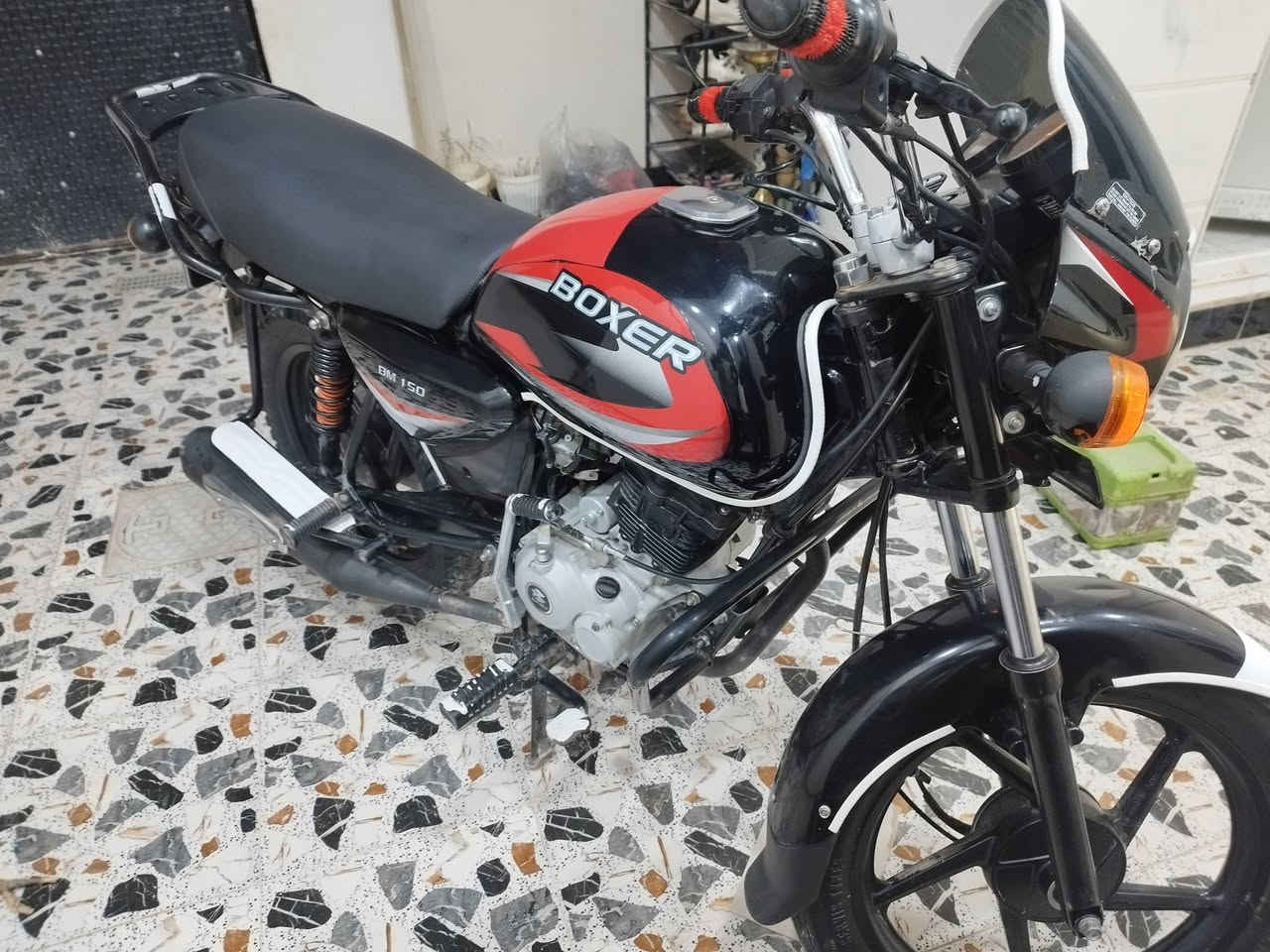 دراجه بوكسر موديل 2023 مرقم انكليزي تحويل ثاني يوم كفاله عامه مكان ديالى بعقوبة  الشراي يتصل ويدلل ***********
