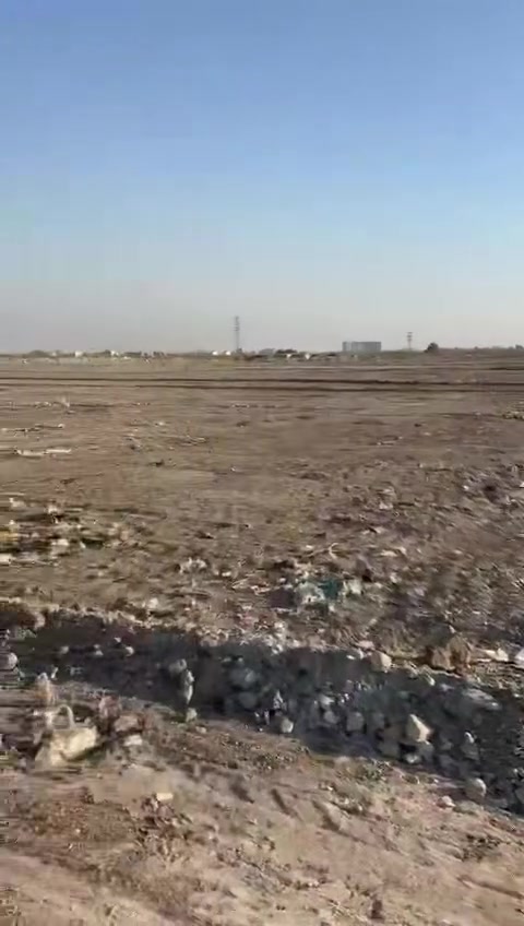 قطع ارض البيع مساحه 100متر وابيع 100 متر الواجه 5 الكلي منطقة الدهنه  الغزاليه نهايه شارع المركزومجمع المستقبل عادي ابيع ملك صرف طابو ابو غريب بلديه المنصور 
رقم 700مساحه  100 متر سعر على خاص او وتساب 
*********** خاص وتساب ملاحظه قطع باسمي كلشي موجود حته توزيع لامانه

