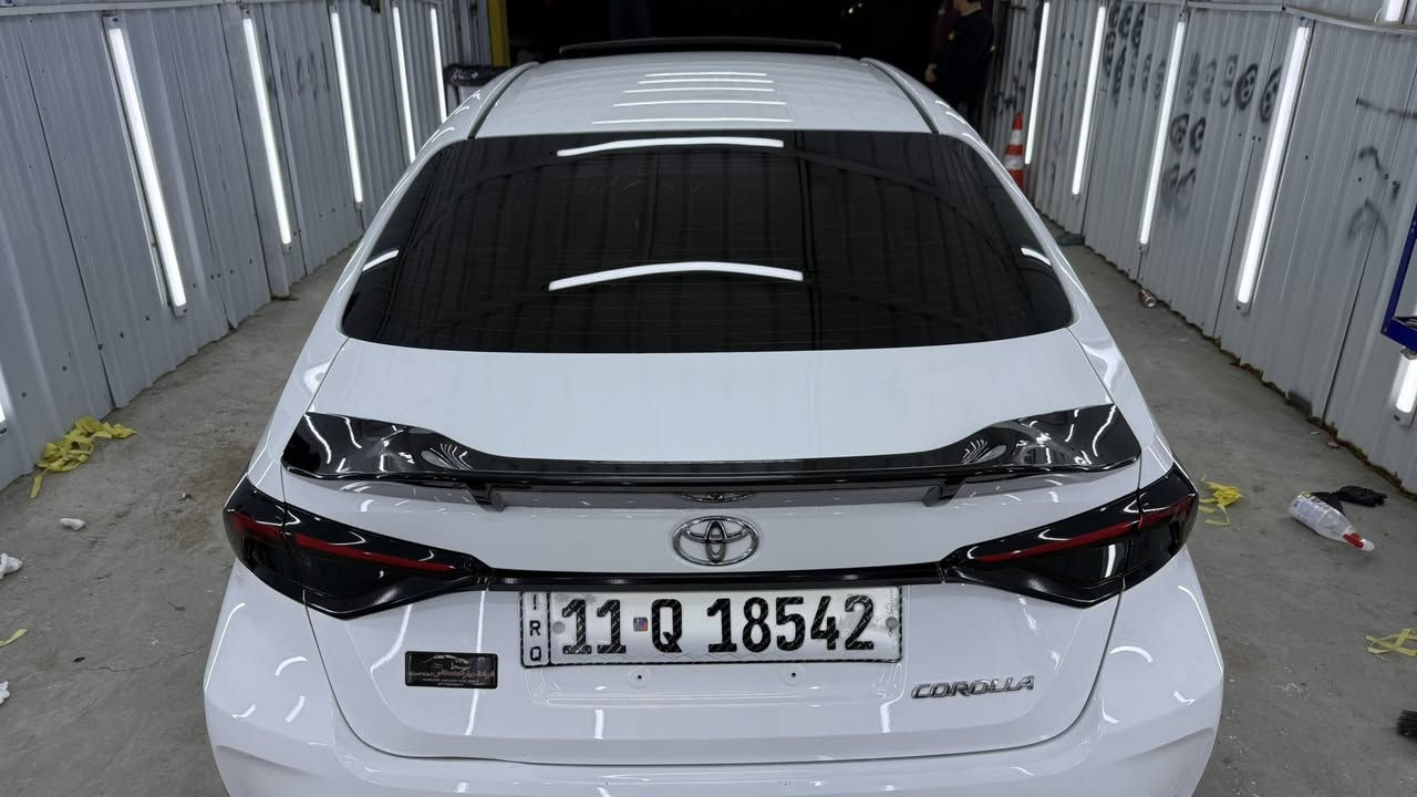 تويوتا كورولا هايبرد اعلى موصفات 2024 
جديده و مكفوله بجم الخليجي 
فول موصفات 
بصمه و فتحه سقف سلايد روف 
رادار امامي و جانبي 
تحديد مسار 
قياده ذاتيه 
تبريد 2 قطعه 
بك لايت LED 
عدسات زنون بلادي 
شاشه وسطيه و كامره خلفيه 
فل سستمم ايرباك 
وبعد موصفات بيه 
مكانه بغداد حي الاعلام رقمي 
*********** 
السعر 149 مجال بسيط
