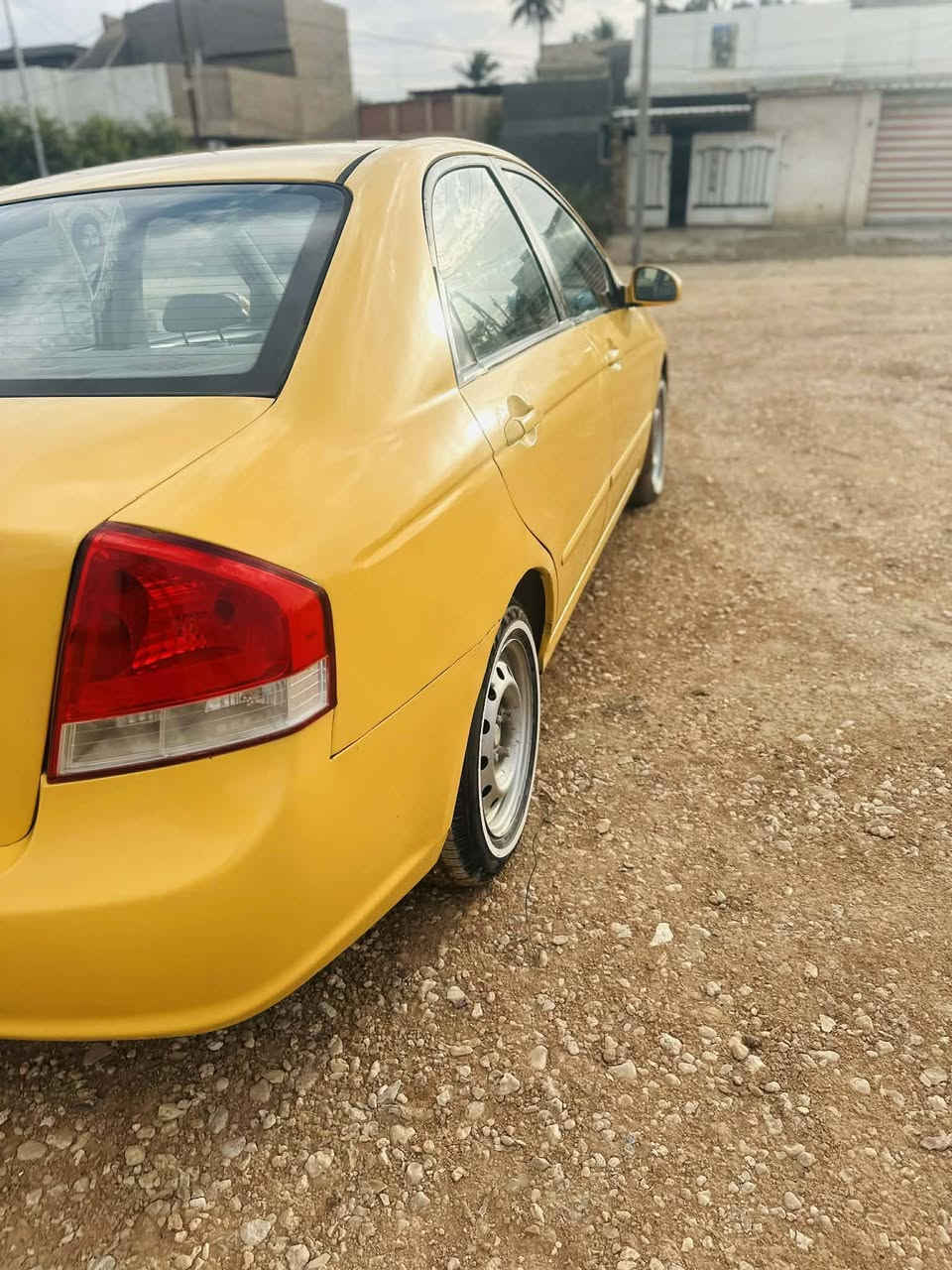 كيا سبكترا موديل ٢٠٠٨ تكسي مصفره هيئه ومرور رقم ديالى دولي السياره جاهزه كير محرك صدر تايرات تبريد كلشي بيه جاهز خطه جوال مكان السياره بابل او كربلاء مالك شرعي بالمسيب جاري سعره ٧٥ قفل واذا مراوس يرهم واذا مارسدس نظيف احسن


**إذا كنت صاحب هذا الإعلان وتريد حذفه لأي سبب، رجاءا أرسل رسالة إلى الدعم الفني**