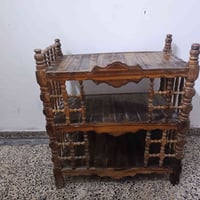 ميز شاشة • مستخدم • خشب وصاج