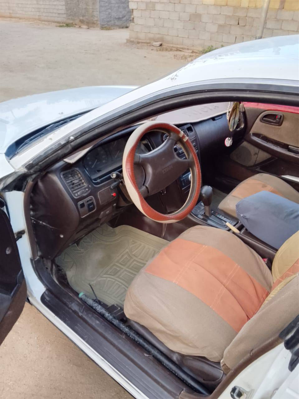 للبيع مكلف بالنشر 
مكلف بالنشر  سياره نضيفه محرك V6 كير اوتو تحويل ثاني يوم مكفوله كص ونقل جثه السعر 50 وبيها مجال 
  
 رقم تلفون صاحب السياره ***********
