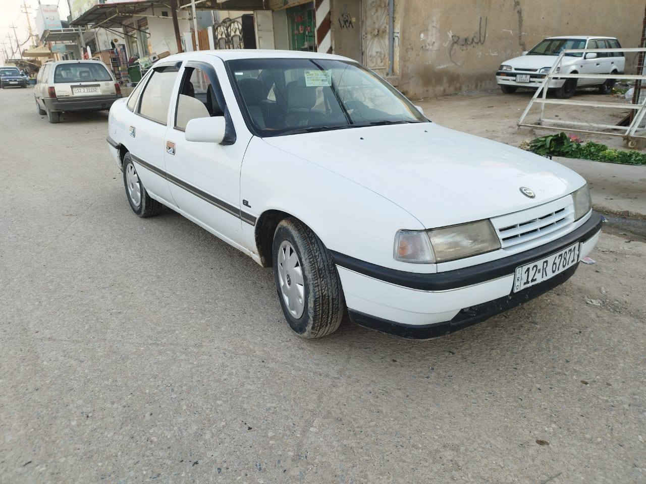 فكترا للبيع حجم ١٦ موديل ٩٢ سنوية ٣١ هزا جديدة شرط التحويل كابون ورقي السيارة حلو وكاعدا مال جناي مصلح دواير الوره بيها طخا شوية بل صندوق  السعر ٤٥ الاتصال على الرقم ***********
/***********
