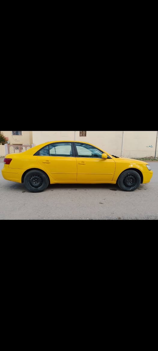 سوناتا امريكي نينوى سنوية لوحات جديده هيئة غرامات صفر محرك كير صدر كهربائيات كلها شرط بيها كابون كير تومتيك رقم *********** محرك حجم ٢٠عنوان معرض الغدير شارع البرواي الموصل موصل, نينوى
