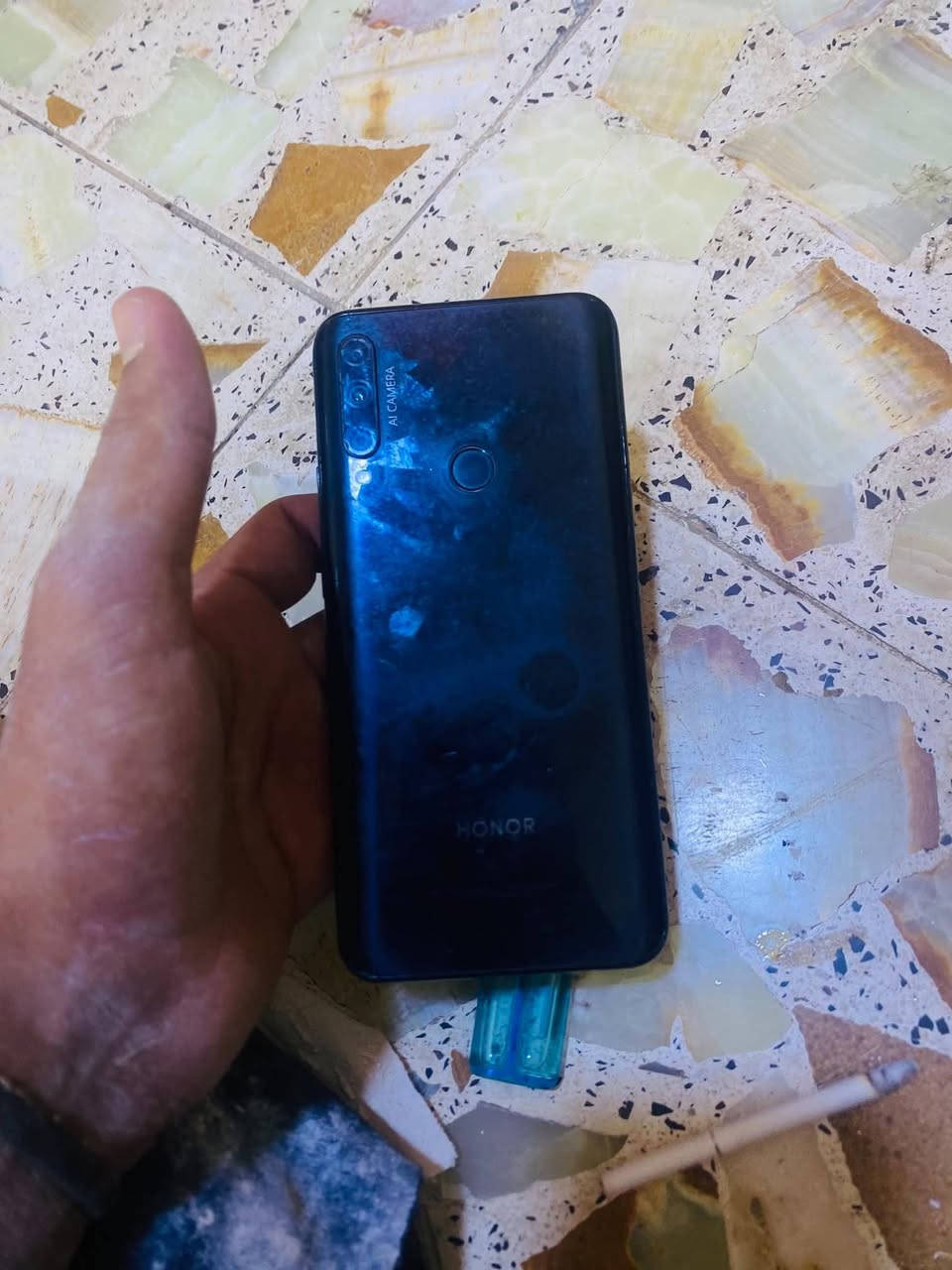 السلام عليكم 
جهاز HONOR 9X ب85  تبديل شاشه فقط شاشه اصليه تبديل والشاشه مشخوطه شخط صغيير
اليجي شراي تواصل خاص مكاني ابي غرق قرب شارع اليوسفيه


**إذا كنت صاحب هذا الإعلان وتريد حذفه لأي سبب، رجاءا أرسل رسالة إلى الدعم الفني**