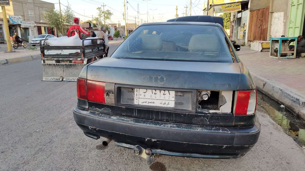 السلام عليكم 
سيارة اودي للبيع موديل 93 كركوك سنوية عظم من ال٢٠٢١ ساقطة
كير شرط والمحرك خيط بخار
السعر 25$ وبيها مجال 
وأيضاً ترهم مراوس

للاستفسار الاتصال على هذا الرقم
***********
الخاص بالماسنجر مامتواجد
