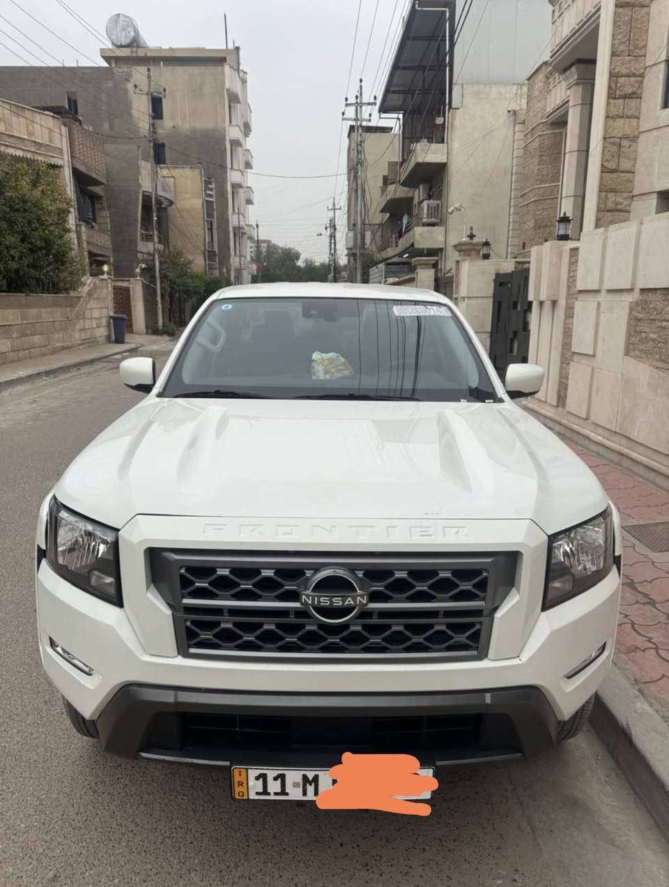 السلام عليكم 

بيكاب دبل قمارة نيسان فرونتير sv ابيض تو ويل اوتماتك

مكفولة من الضربة والصبغ والتبديل

موديل (2023) وارد أمريكي كلين تايتل

جديدة بمعنى الكلمة 

محرك ( 6 ) سلندر ( 3800 )

ماشية 17 الف وشوية

كير (9) نمر

رقم بغداد 

سنوية بأسمي جديدة

حادثها كسر الدعامية الامامية واللايت جهة اليمين

شاشة كبيرة

تحكم ستيرن جهتين

نقطه عمياء رادار خلفي و أمامي 

وتوقف ذاتي 

كاميرا خلفية

كرسي السائق كهرباء

ويل كاب

سبير جديد غير مستخدم

وباقي المواصفات معروفه 

بيع فقط 

صورة الحادث مرفقة مع  صور السيارة

العنوان : بغداد

للاستفسار الاتصال عالهاتف

الهاتف : *********** واتساب 

       غير متواجد عالفيسبوك والماسنجر
