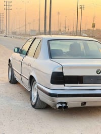 بي ام ٥٣٥ • ٩٢ • كير عادي