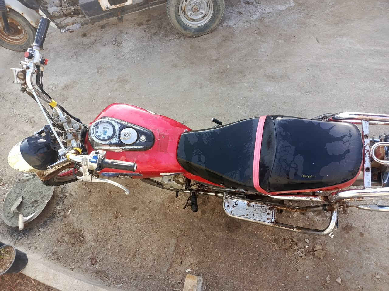 تايموته 2018 
ضايعه اوراقه مكفوله من السرقه 
ناصريه سديناويه 
سعره 325 وبيه مجال للشراي 
ضفيره جديده لايت عالي ناصي شغال باتري بيه عوزه شخاطه تشتغل سلف وصالنصه وحده منهن بيه زروف


**إذا كنت صاحب هذا الإعلان وتريد حذفه لأي سبب، رجاءا أرسل رسالة إلى الدعم الفني**