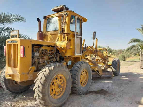 كريدر كوماتسو للبيع محرك استندر تخم تاير صفاح بلاد رقم واسط مالك ميسان السعر ٢٦ وبيه مجال حك الجيه رقم هاتف *********** الحله
