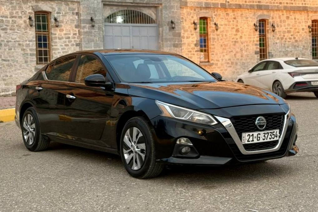 نیسان ئـالتیما 2020 مواسەفات S
بی چاڵ بێ شوخت
 زۆر زۆر جوان تازەیە 
٤ تایەی تازە 
رەقەم سەنەوی تازەیە 
چامڵ  سایەق وو بۆنیت بۆیاغە بی مەسرەفە 

سـعـر : لە کۆمێنت داوابکە ڕاستەوخۆ بۆت دێت 📥 

گێر مەکینە تەقە رەقە بەشەرت 
هیچ کێشەیەکی تێدا نییە 

ژمارەی خاوەنەکەی 
***********
