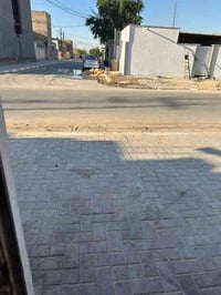 بيت للبيع • حي الفرات • شارع عام