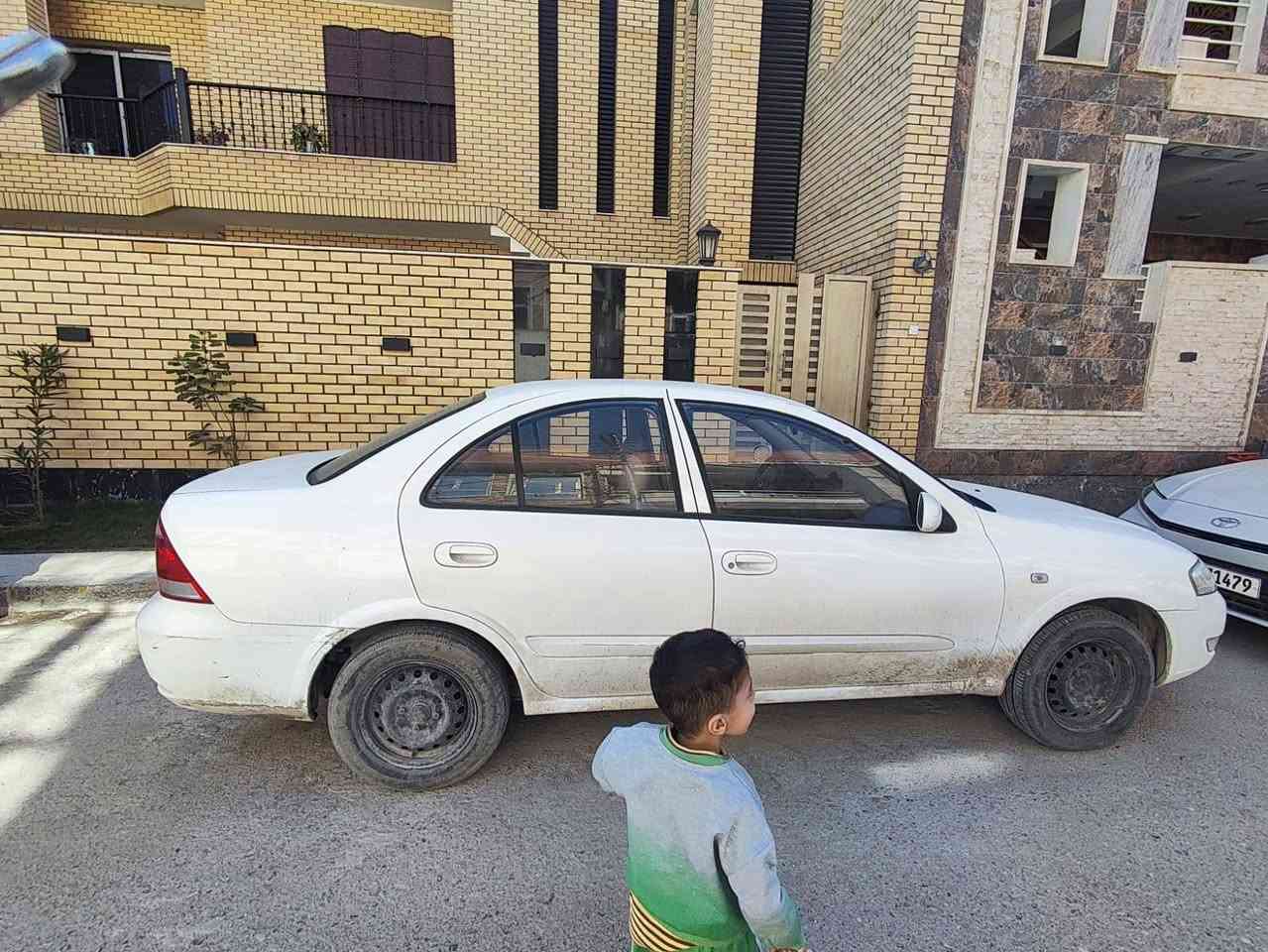 الموديل: 2012 . نيسان سني 2012
🔹 المسافة المقطوعة: 170 ألف كم
🔹 الحالة: ضربة خفيفة ربع جاملغ أمامي أيمن (ما واصلة لا لغد ولا بنيد)
🔹 السعر: 103 ورقة وبيها مجال 
🔹 الموقع: بغداد
📞 للاستفسار: ***********
السيارة نظيفة ومواصفاتها طيبة، جاهزة للاستخدام بدون أي مصاريف إضافية. غير متواجد على فيس
