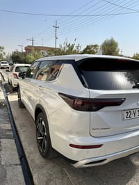 Outlander مستەربۆشی ئاوتلاندر 2024  SEرەنگی سپی رەقم بەناوی خۆمە  سەیا...