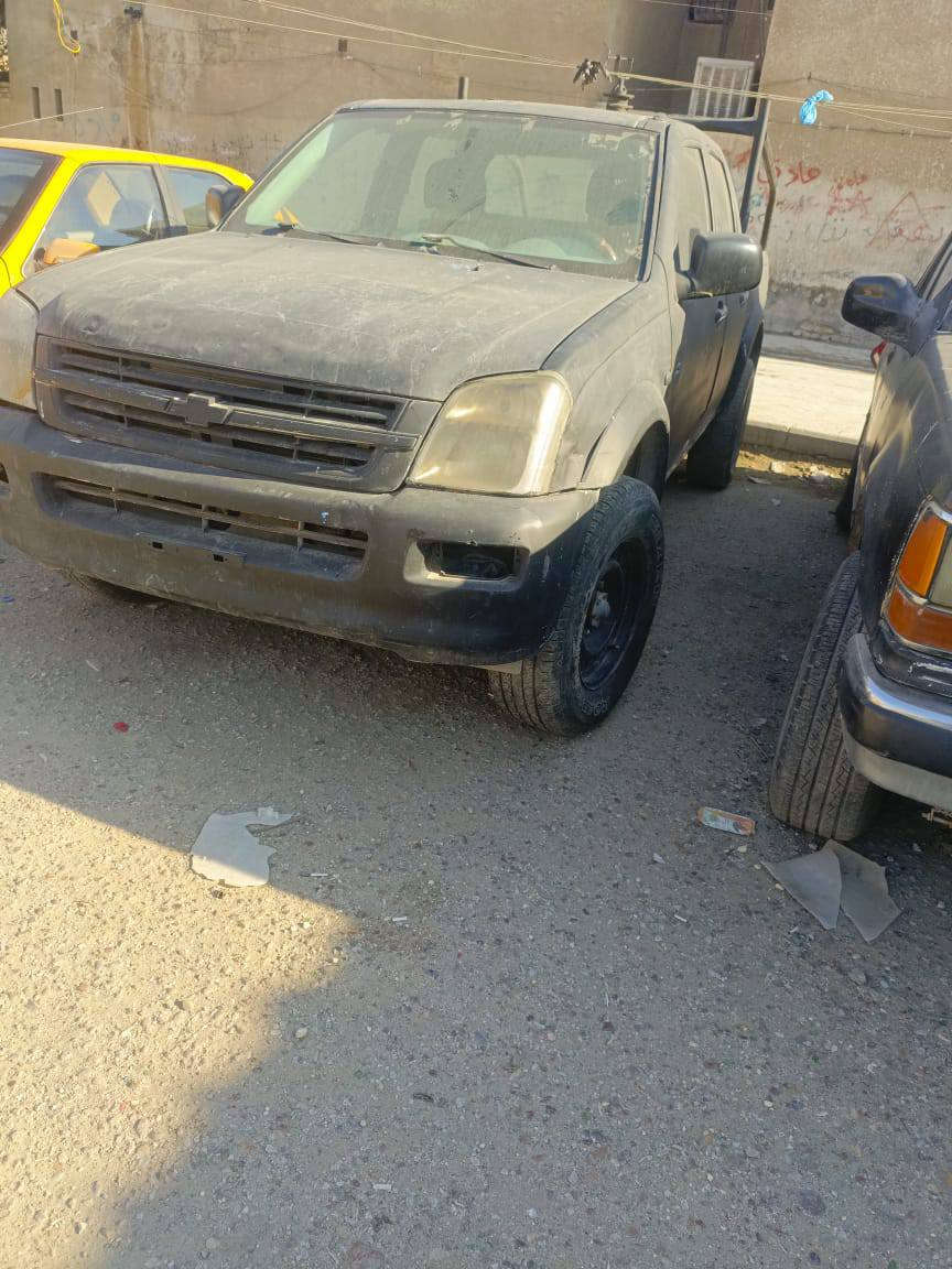 السلام عليكم شوفر لوف عدد 2 مزاد وزارة  داخليه مديل 2005 مكينه وكير بلاد  شغالات  6سلندر بصحه جيده الكشر عوزه تلحيضات مكان بغداد مدينة الصدر هاتف ***********السعر الوحده 35بيها مجال
