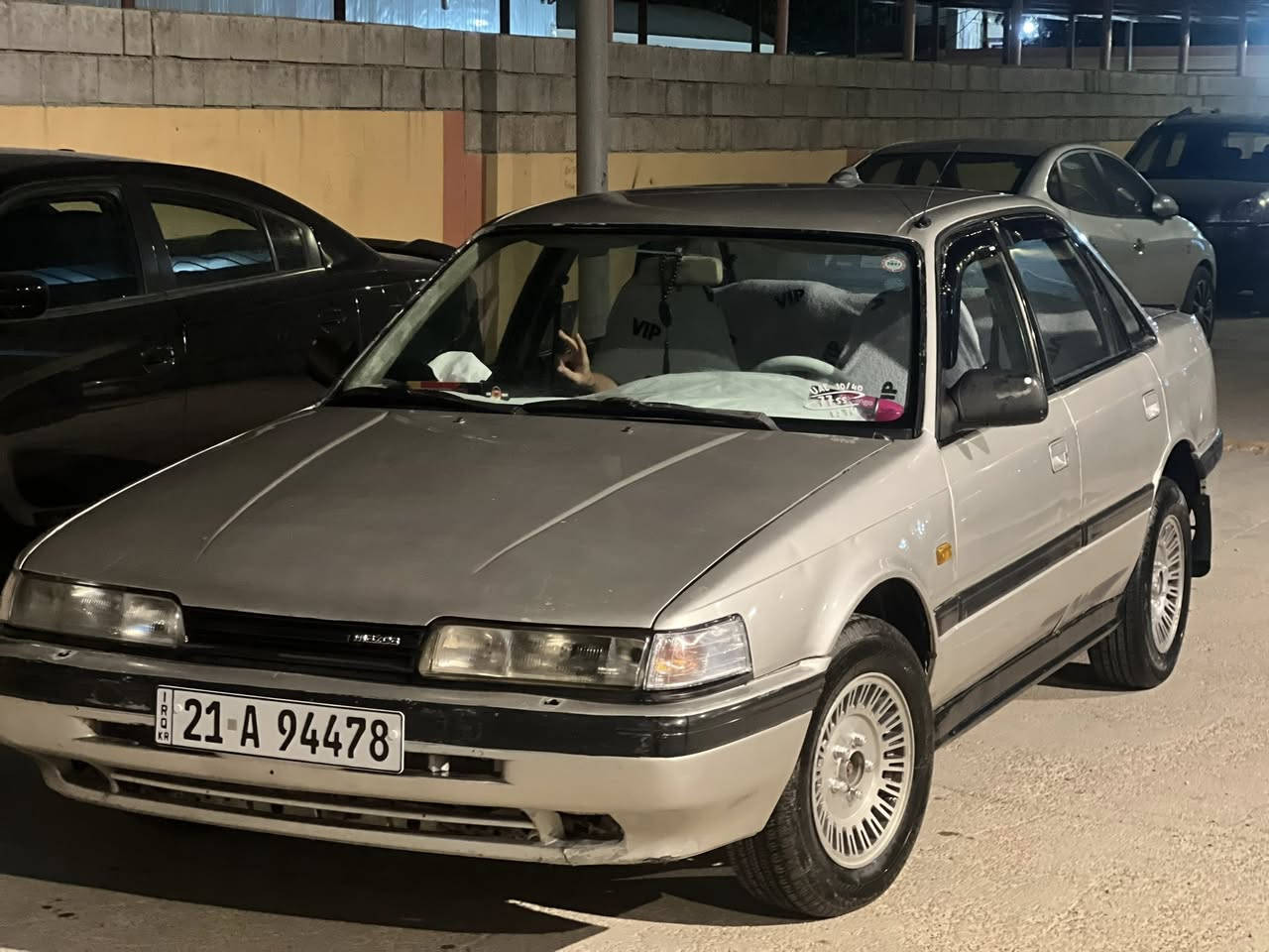 مازدا 1990 فول نضافه 🤩
محرك 12 بخ كلش قوي و اقتصادي 
گير محرك جديد شادلها لا صرف ولا صوت 
تخم تاير جديد شادلها + صدر امامي خلفي جديد 
رقم سليمانيه رقم سنويه هزه كله جديد لحد 2031 بسمي 
ضربه + خياس + كص + تحويل + غرامه = كله بشرط 💯
السياره مال جناي دينار مصرف مابي + لايتات زينون 
گيجات شغال + كهربائيات شغال + تبريد مايشتغل ‼️
العنوان ~ كلار قضاء سليمانيه 📍
السعر ~ 39 ورقه وبيها مجال 💵💸
الهاتف ~ ***********
