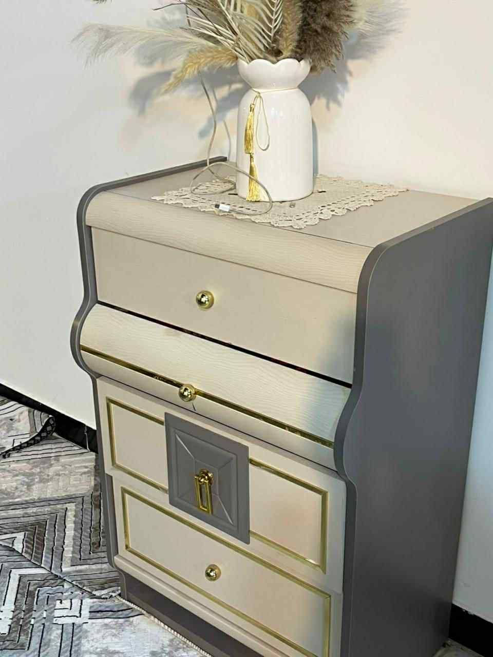 سلام عليكم عندي غرفه تركيه زانا 11قطعه للبيع 

سعره مليونين 

العنوان الناصريه مركز المنصوريه


**إذا كنت صاحب هذا الإعلان وتريد حذفه لأي سبب، رجاءا أرسل رسالة إلى الدعم الفني**