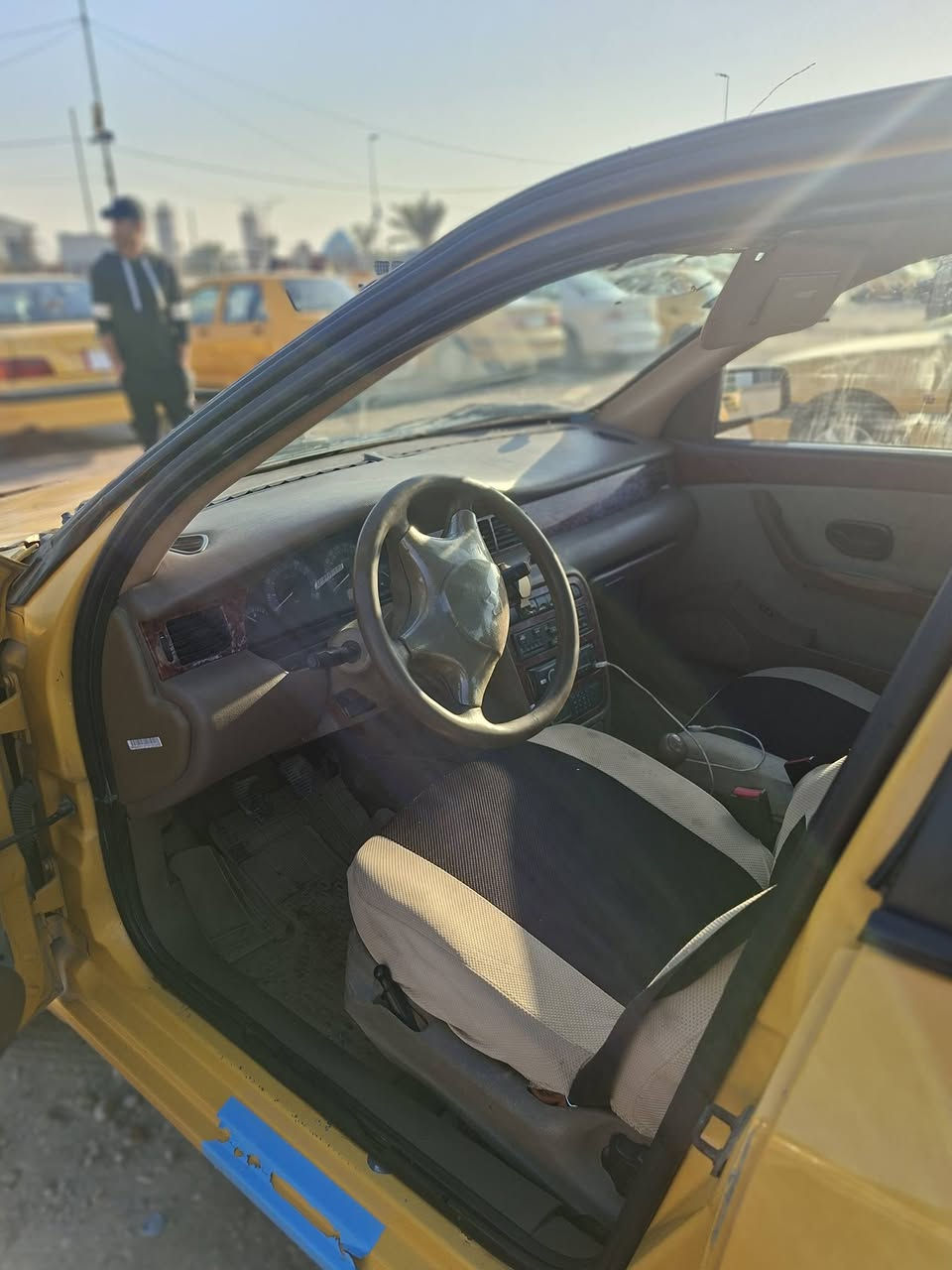 سلام عليكم سمند مديل 2011
سياره خير من لله 
كير مكينه تبريد 
صدر خلفي امامي 
جدد سياره طخه بصيطه ب ب خشم جاملغ السايق
وبنيد مبدل 
السعر 35 بيه مجال للطيبين
العنوان البياع 
رقم هاتف 
***********
