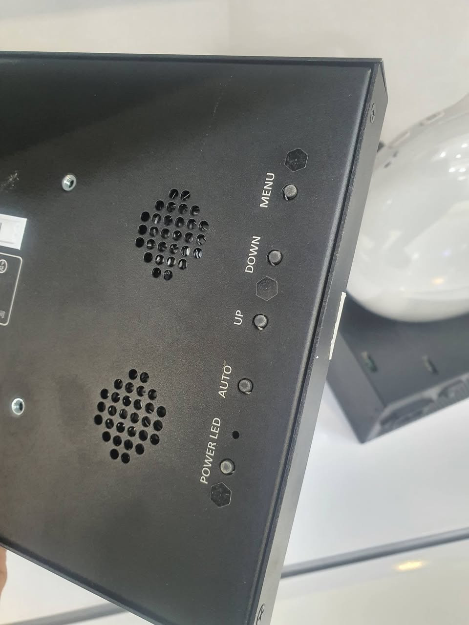 شاشة مكسورة الي تفيدة يخليهم سعر ما اعرف المن


**إذا كنت صاحب هذا الإعلان وتريد حذفه لأي سبب، رجاءا أرسل رسالة إلى الدعم الفني**