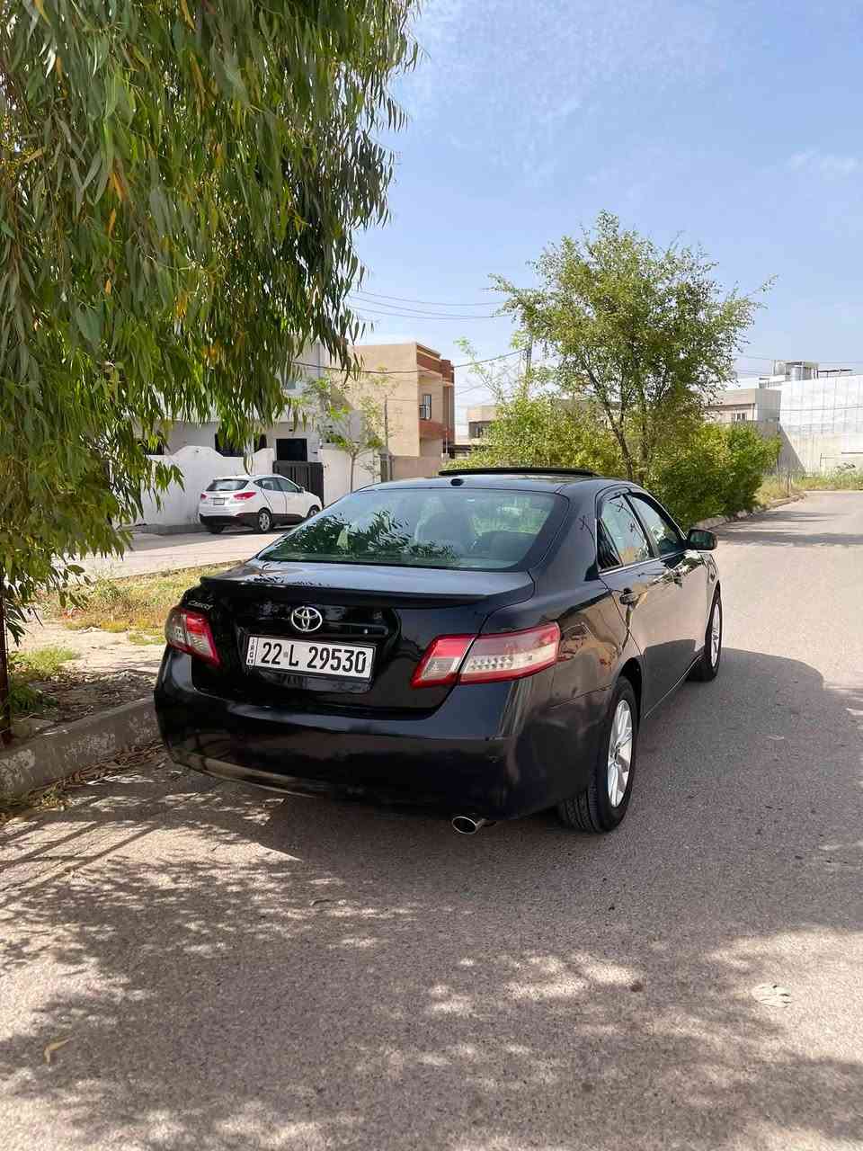 سلام عليكم كامري موديل٢٠١١ فول فول سياره دينار ما يحتاجله و سعره ٩٥  للاستفسار خابرني ما اجوب خاص ‭***********‬
