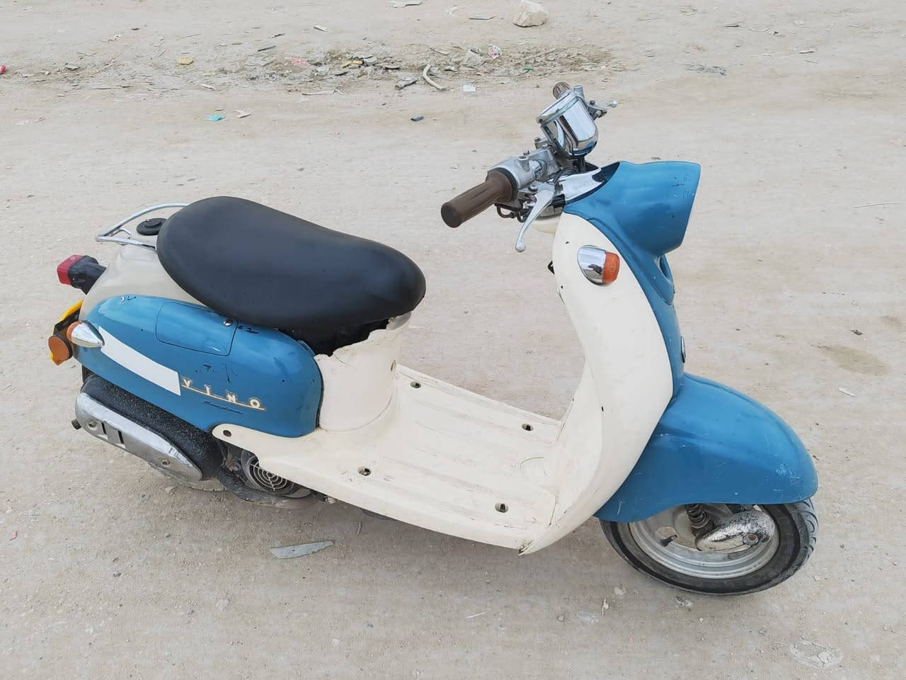 السلام عليكم
دراجه عبدالحليم شغال بيها كلشي سلف هندر
اشاير كهربائيات
 الدراجه حلووه وشاصي مكفول 
السعر 150 وبيها مجال
***********
