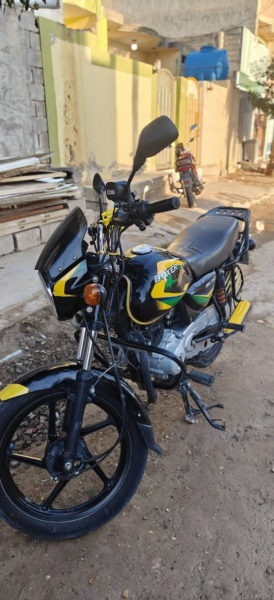 دراجة بوكسر للبيع مرقمه باسمي م 23
نضيفه كلش متواجد فيس او واتس  ***********
