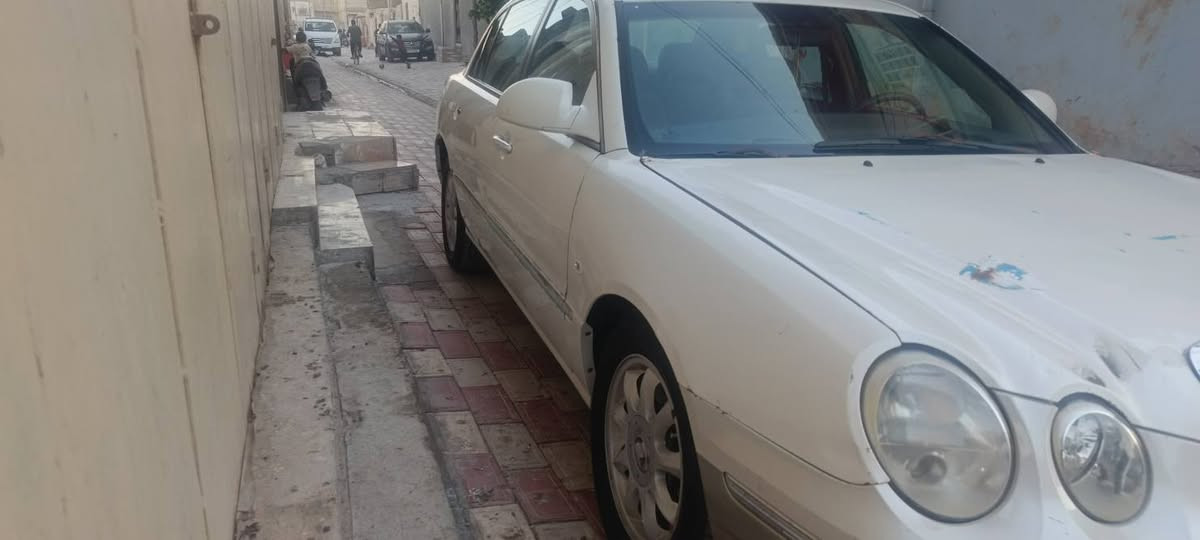 اوبرس 2006 مزاد وكالة ب اسمي
مكان السيارة الديوانية شامية
***********
التفاصيل ب صور
