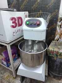 عجانه لولبيه سنكل ١٠ كيلو طحين السعر النهائي ٧٥٠ فرن طبقي خانتين السعر...