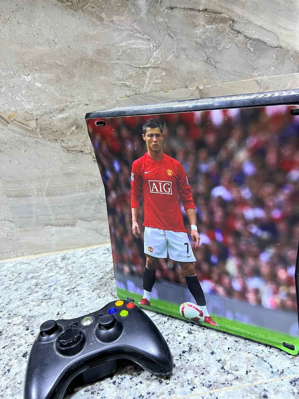 ‏السلام عليكم Xbox 360 مهكر للبيع الجهاز باله جدا نظيف كان مضموم لك ستيكر ￼ واستخدام قليل الجهاز يأتي مع 30 لعبة ومن أقوى الألعاب التخديم والأول اونلاين والحياة الواقعية مثل ‏￼
🔶كلف ديوتي جزء 1,2,3
🔶و جي تي اي 5مهكر
🔶و فيفا2025
🔶وبيس 2024
🔶و فورزا هورايزن مهكر
‏🔶وكل الألعاب الذي ذكرتها مهكرة والألعاب اللي بالكم موجودة ال Xbox يأتي بذاكر 256 مع اثنين جوزستك و قرص سيارات سباق  هدية معه ￼ ويأتي مع  غلاف بي بي اف حماية من جلخات ومعه محولة اصلية  ومعه كل ملحقات وكل هذا بالسعر 125 الف وبي مجال لل طيبين ✈️✈️

‏للاستفسار على هذا الرقم ￼￼ *********** 
‏مكاني بابل موجود توصيل لجميع المحافظات ￼￼
