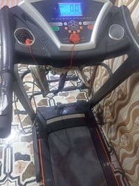 جهاز جري البيع نضيف استخدامه قليل شراي يجي خاص علق وراسلك  هاذ  رقمي07...