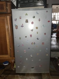 تخم قنفات نضيف ٢٠٠ ميز تلفزيون ٥٠ ثلاجة خمسه قدم ١٤٠ 07705888773