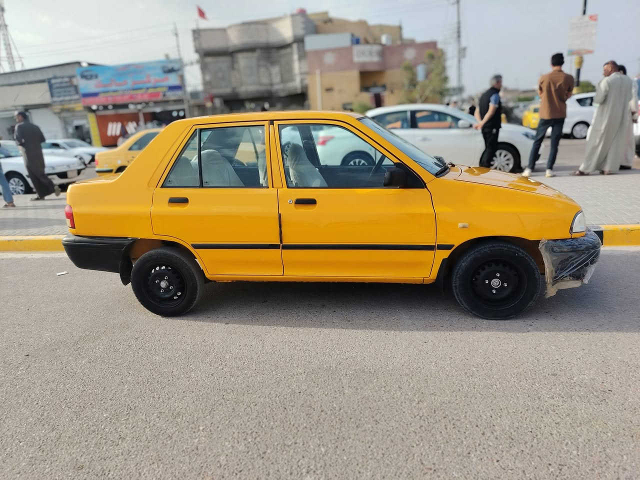 سايبه موديل 18 مكفوله
سياره كفاله عامه
(( صبغ تبديل ضربه مكينه كير تبريد خياسات))
 سنويه  ل 2029 شرط التحويل
سعر  37$
***********
