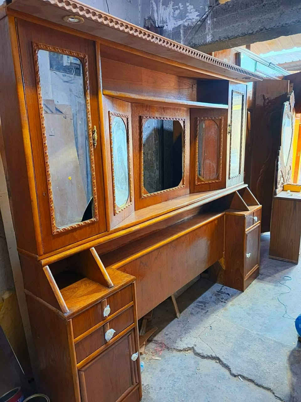 غرفة صاج عراقي مسرح
6 باب 
نظافة 70/💯 
السعر 550
طول 3 متر و50 
نقل وشد داخل بغداد 🚛 مجاني


**إذا كنت صاحب هذا الإعلان وتريد حذفه لأي سبب، رجاءا أرسل رسالة إلى الدعم الفني**