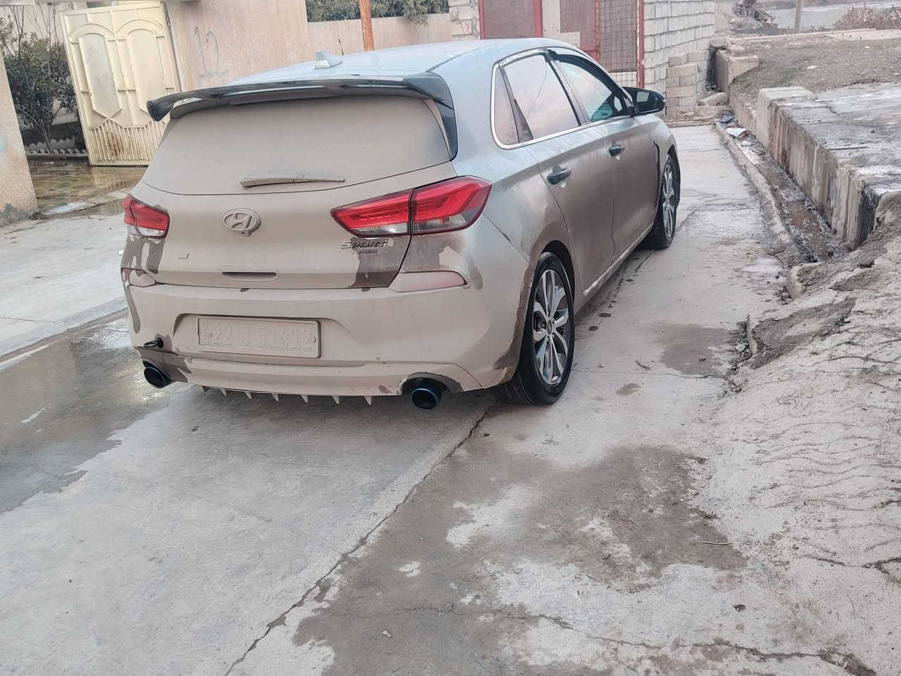 للبيع فقط هونداي النترا جي تي
فول مواصفات بدون سلايت
لايت زينول بلادي 3عدسات 
بك لايت لدات 
تبريد قطعتين +مناخين 
بصمه تشغيل وبصمه ابواب 
هاند بريك بصمه 
رادارات 
كشنات جلد+تدفئه بلكشنات
شفتات بلستيرن 
موديل 2018 
رقم اربيل مسطرة
 شرط التحويل 
هزة جديدة 
مكينه 16تيربو 
كير DCT دبل كلج 
كير محرك شرط 
ضررها قطع  5صبغ اثر شخوط 
رقم الشاصي مرفق بلصور 
السعر 110

***********

***********
