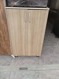 مجمع أم البنين • حاوية ثانية • أثاث جديد ومستخدم