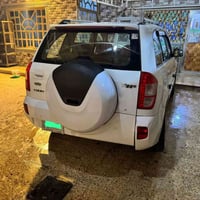 تيكو ٢٠١٤ السياره جديده وكفاله من الضربه والتبديل بيها صبغ اطراف البيب...