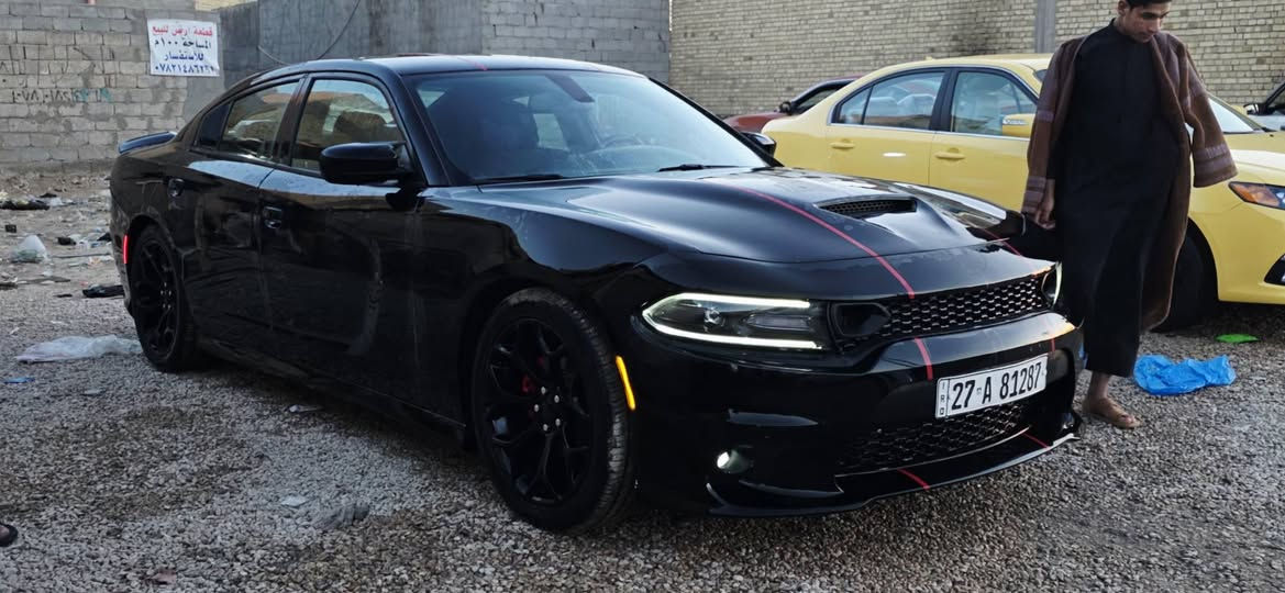 السلام عليكم جارج 2016 اسود رقم ناصريه الدولي باسمي بيع مستعجل 158 وبيها مجال السياره حادثها  خشم الجاملغات الامامي والبنيد وبيه رشات صبغ بس ابيعك حزام السياره ما ناقصها برغي كامله عل اخر حبايه مواصفات عاديه وعليها تعديل يم احمد البياتي مكانها كربلاء *********** وسونار موجود اذا تريد
