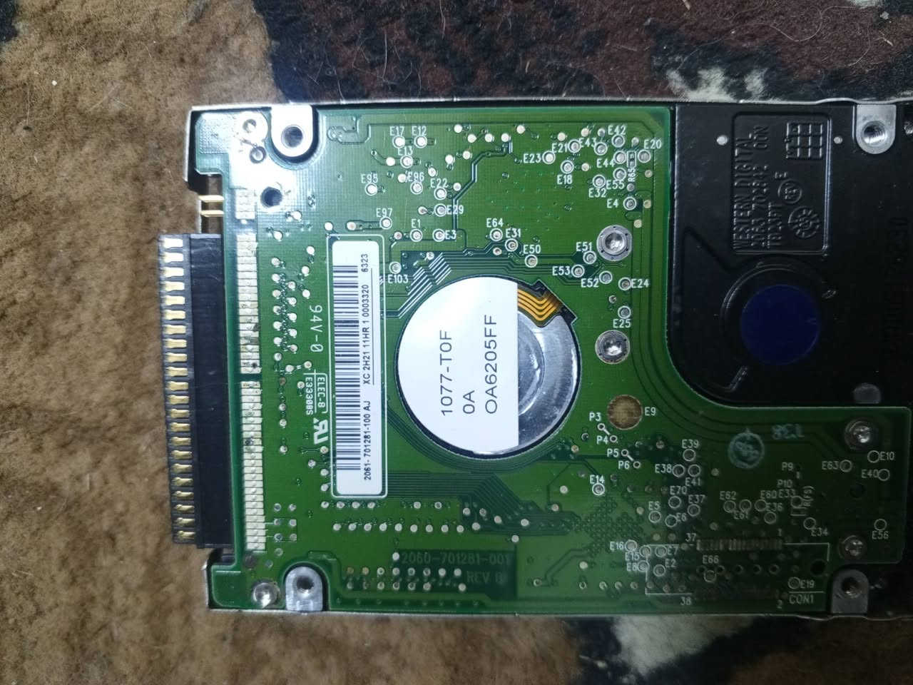 السلام عليكم ورحمه الله وبركاته 

رام للابتوب للبيع حجم 1g ddr2 من سامسونج 

مكان اقراص cd للابتوب

هارد ميكانيكي قديم حجم 80g

(ما اعرف اذا يشتغن ام لا  (فحم))

أدفع سعر عجبني عليك بالعافيه


**إذا كنت صاحب هذا الإعلان وتريد حذفه لأي سبب، رجاءا أرسل رسالة إلى الدعم الفني**