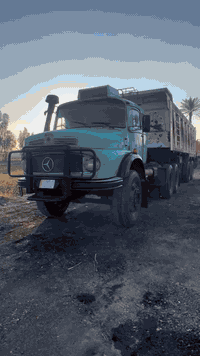 السلام عليكم لبيع اقجم موديل 1982مجموعه 18كير 111محرك عادي السياره مكفوله كفاله عامه لبيع راس وعربانه.    رقم الهاتف ***********.       ***********.                       ***********
