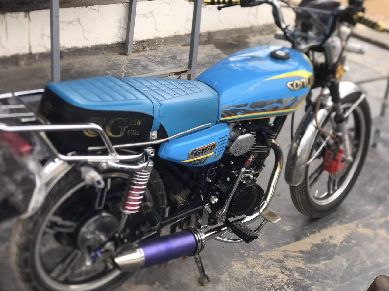 آيراني سونك 200cc محرك اسود  فول نشاط الدراجة سلف هندر نكره بدون اي نقص مراوس بقفاز شعندك نزل 

ديالى خان بني سعد


**إذا كنت صاحب هذا الإعلان وتريد حذفه لأي سبب، رجاءا أرسل رسالة إلى الدعم الفني**