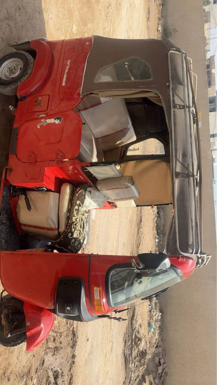 تكتك موديل 22 للبيع تكتك
كفاله عدا مبدل بيه زنجيل  مكاني بعقوبه 
الرقم ***********
