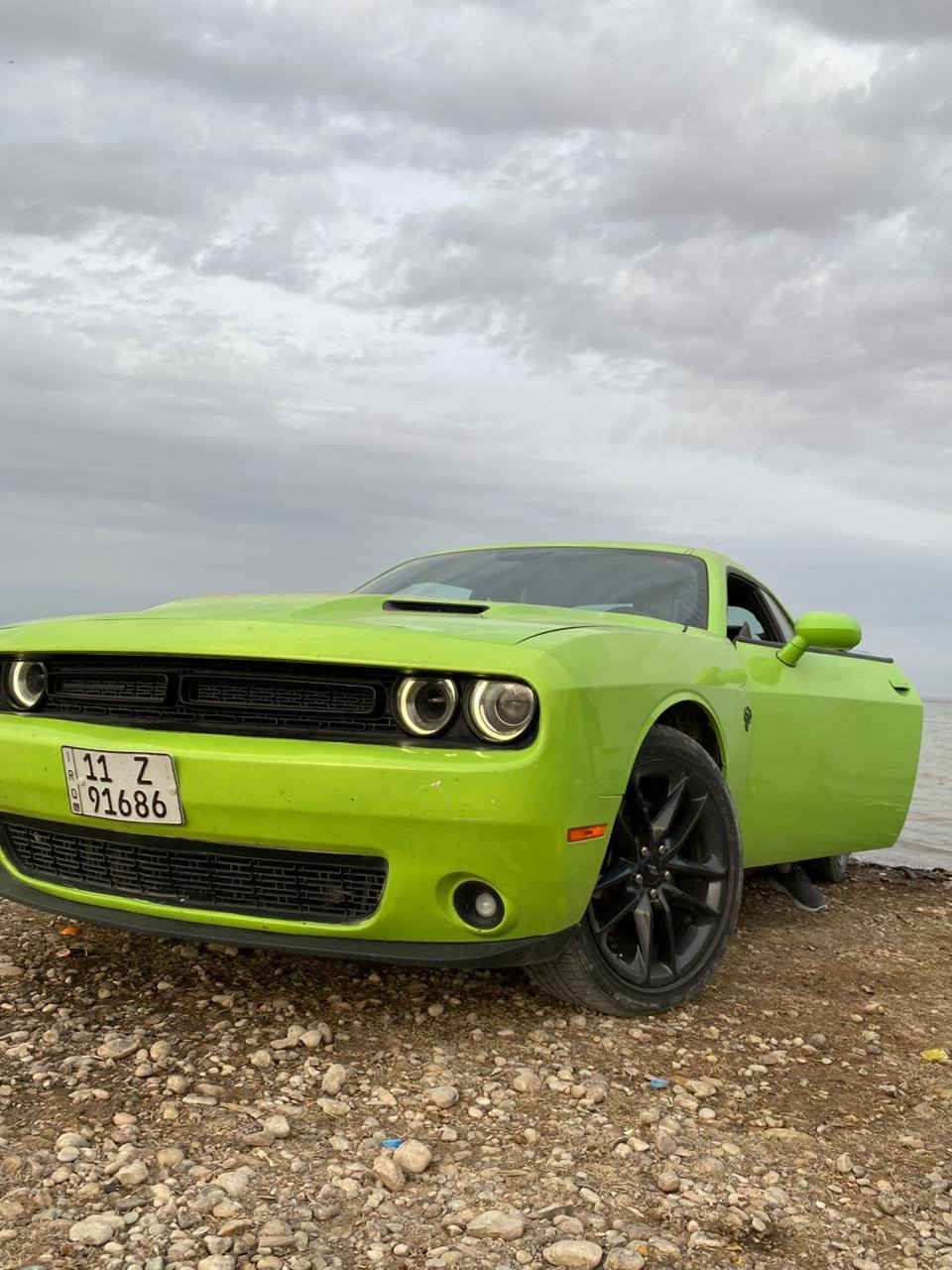 السلام عليكم
دوج جالنجر اخر صدار مديل 2023

لون مميز تفاحي

فول مواصفات السياره

ماشيه ٢٢ الف مايل

حادث بلمنشور وبيهه بلعراق جاملغ خلفي لجهه لثانيه

يعني السياره ٣ قطع صبغ شواصي مكفولات بيهه لغد يلي بجهه الحادث كلش قليل

السعر ١٩٠ وبيهه مجال

مكان السياره بغداد بسمايه

***********
