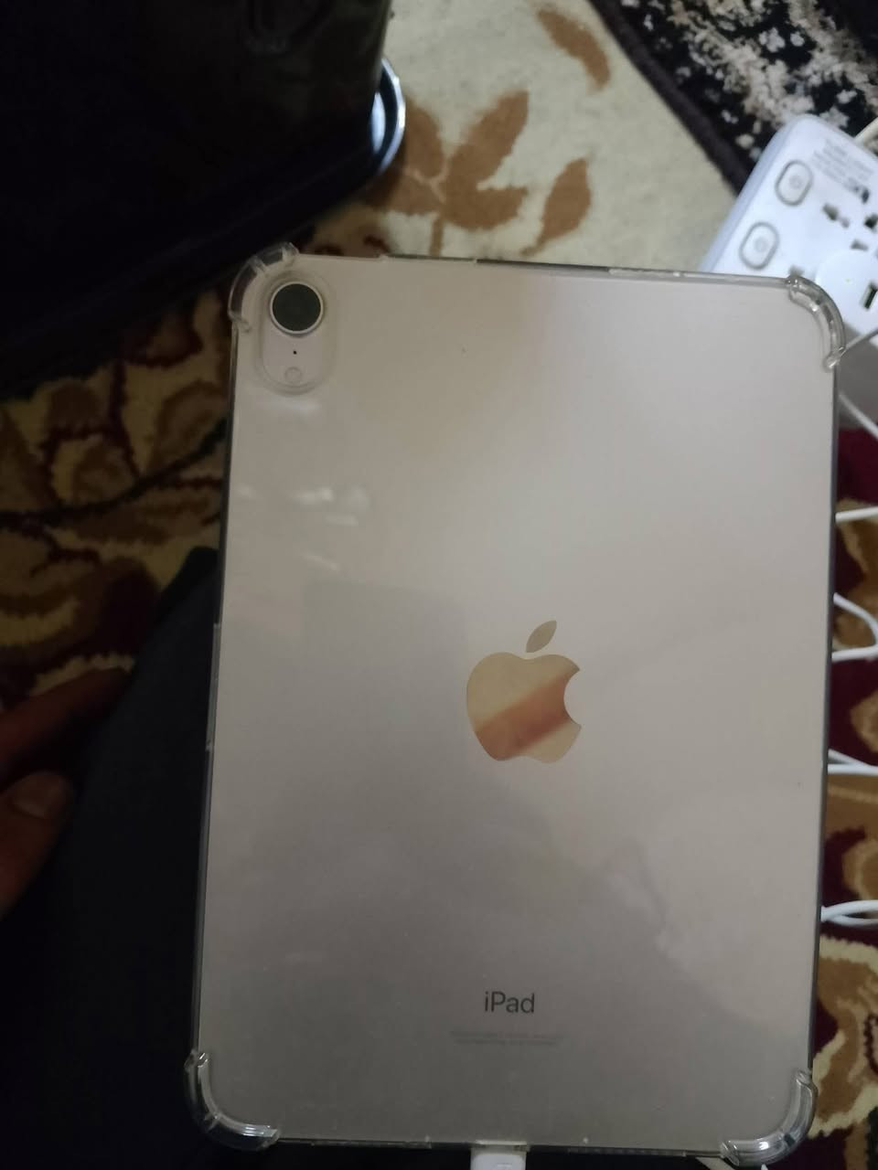 السلام عليكم
ايباد مني 6 جديد 

فقط الخط الي بشاشه 

ببجي سلاسه فول الجهاز جديد حيل 

السعر 200قفل***********
